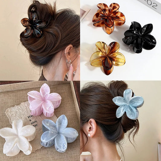 Bloom Hair Claw Clip