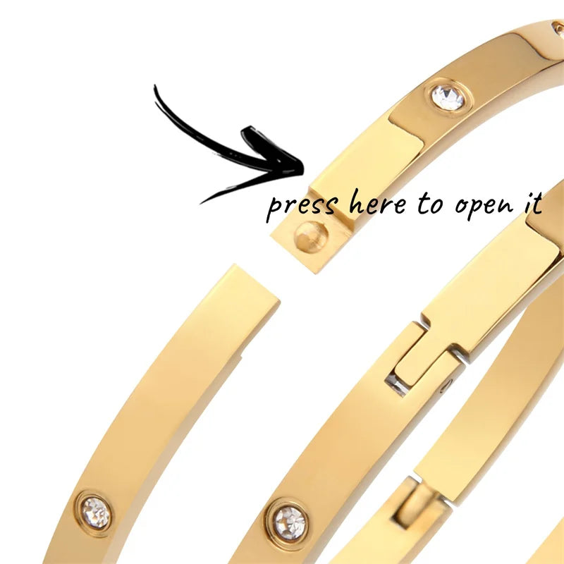 Everly Gold Cuff Bracelet