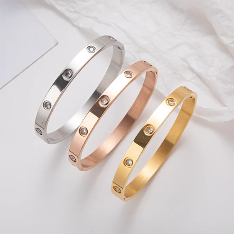 Everly Gold Cuff Bracelet