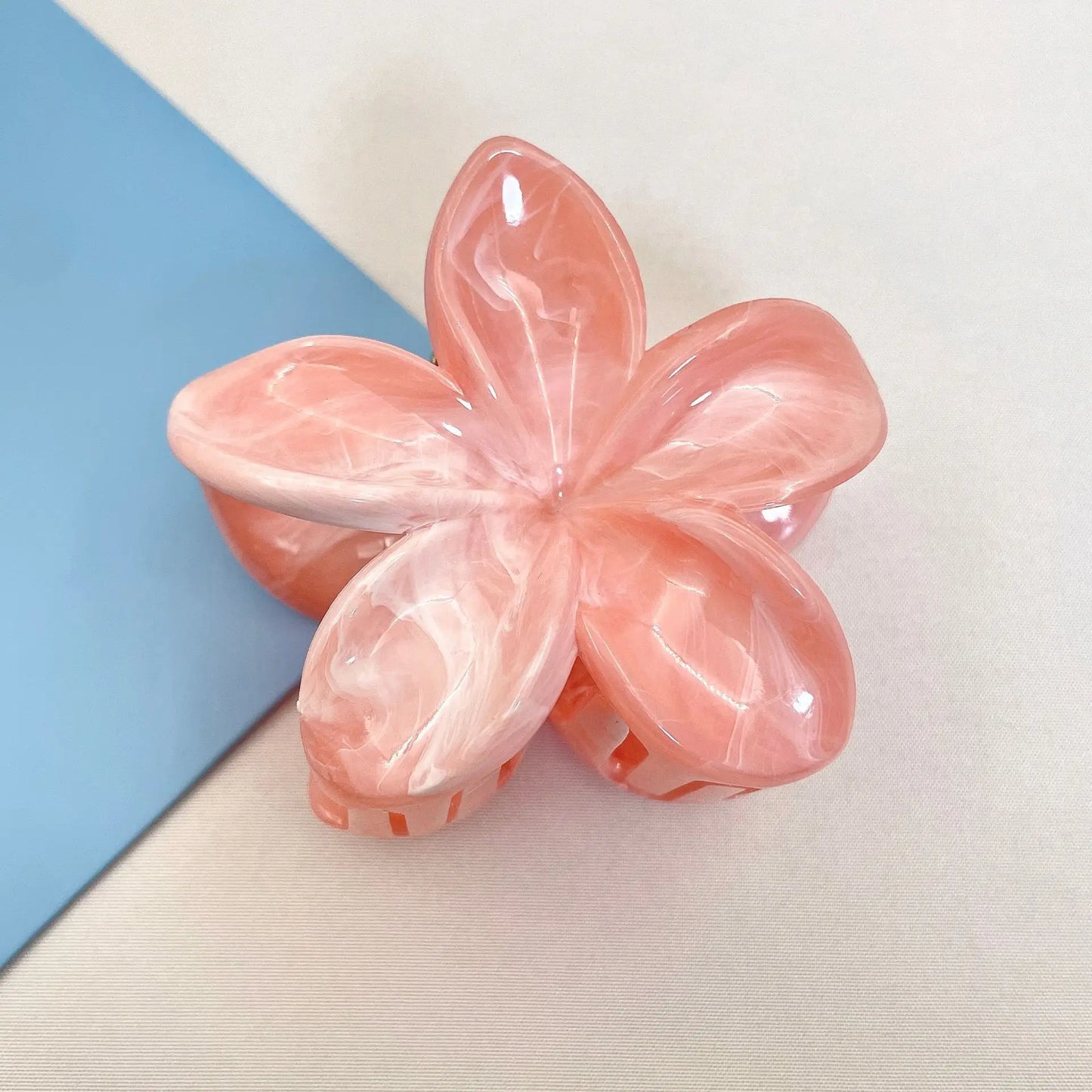 Bloom Hair Claw Clip