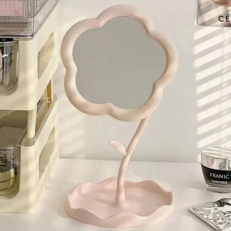 BloomGlow™ Flower Vanity Mirror