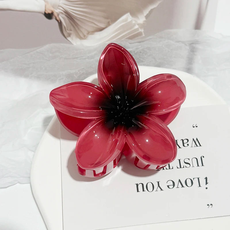 Bloom Hair Claw Clip