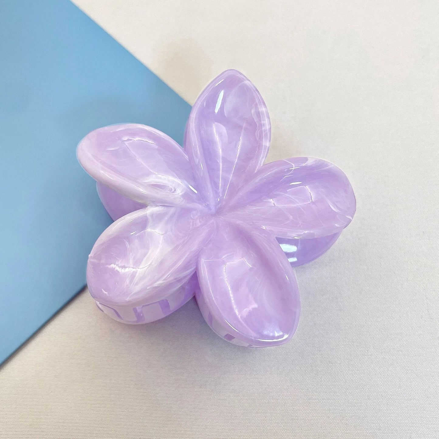 Bloom Hair Claw Clip