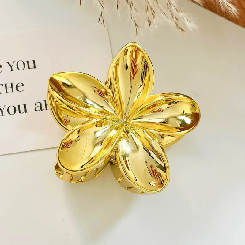 Bloom Hair Claw Clip